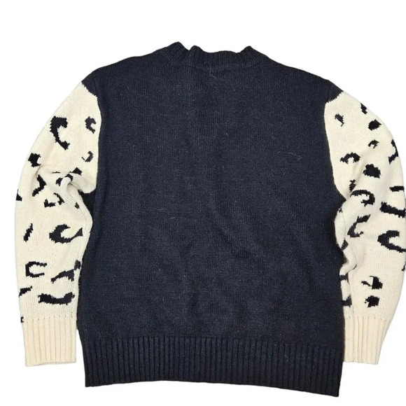 Angashion Sweater Punk Mod Rock Black Cat Animal Print Size Medium Very Soft - Picture 2 of 6